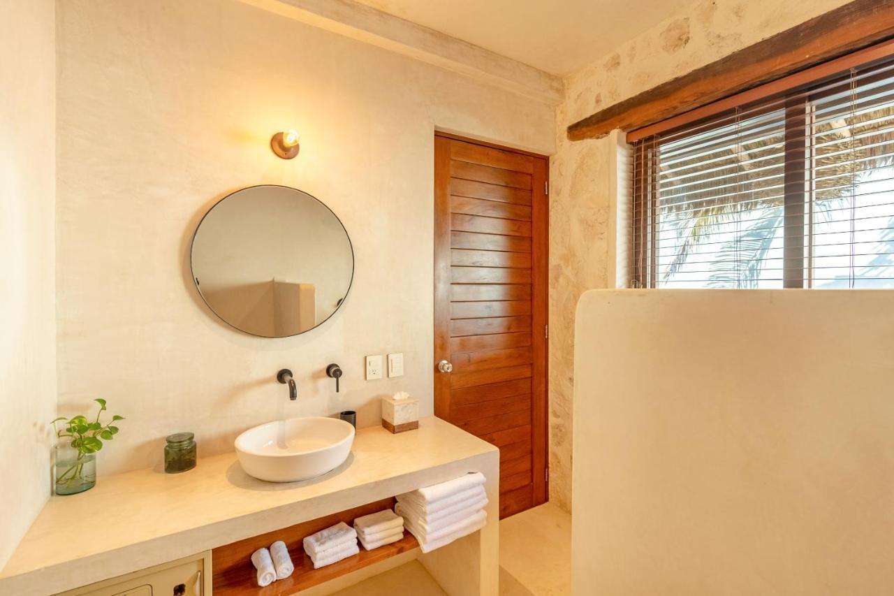 Casa Ganesh Tulum-Beachfront Hotel By Ahau Collection ภายนอก รูปภาพ